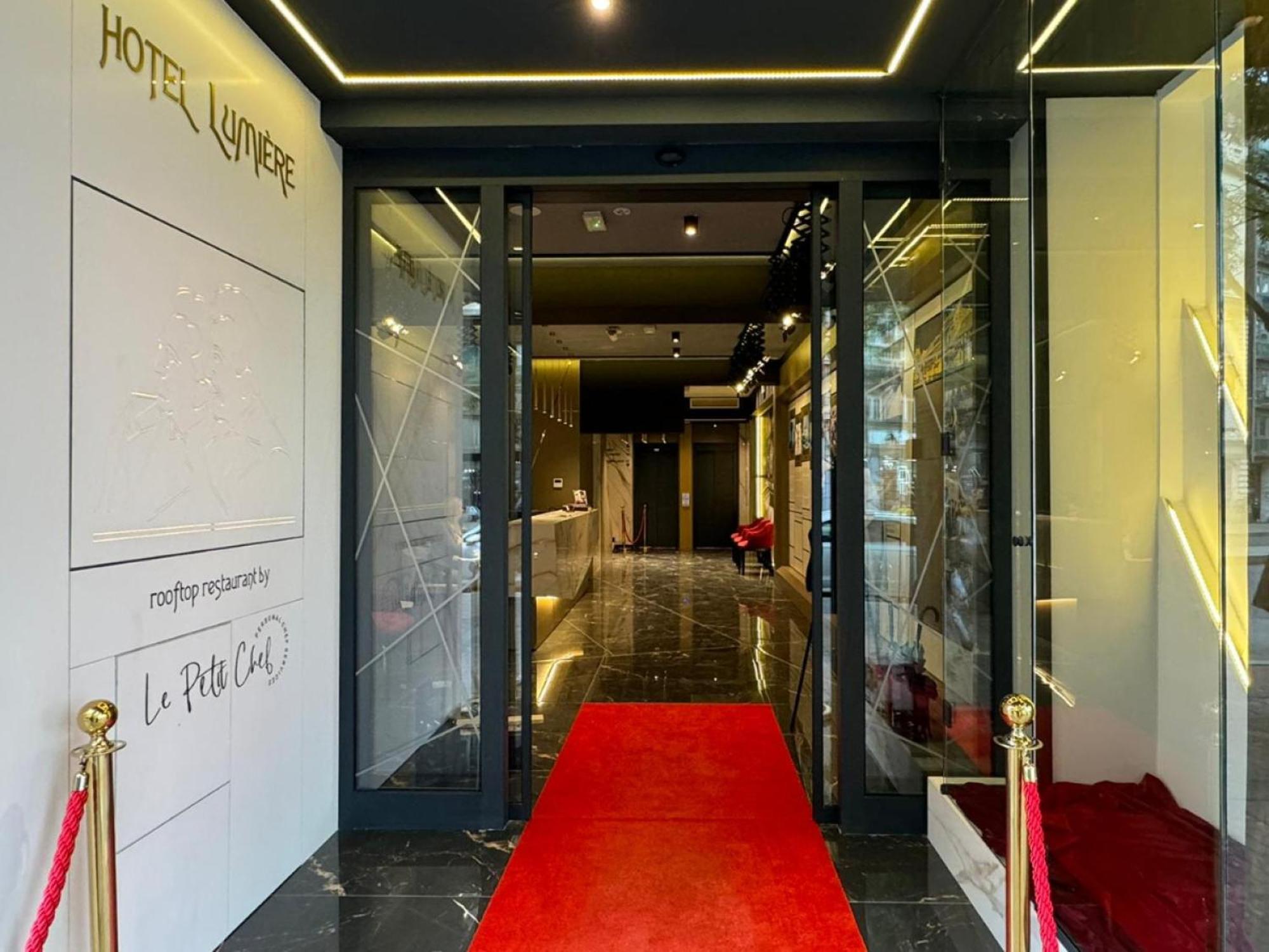 בלגרד Lumiere Hotel מראה חיצוני תמונה