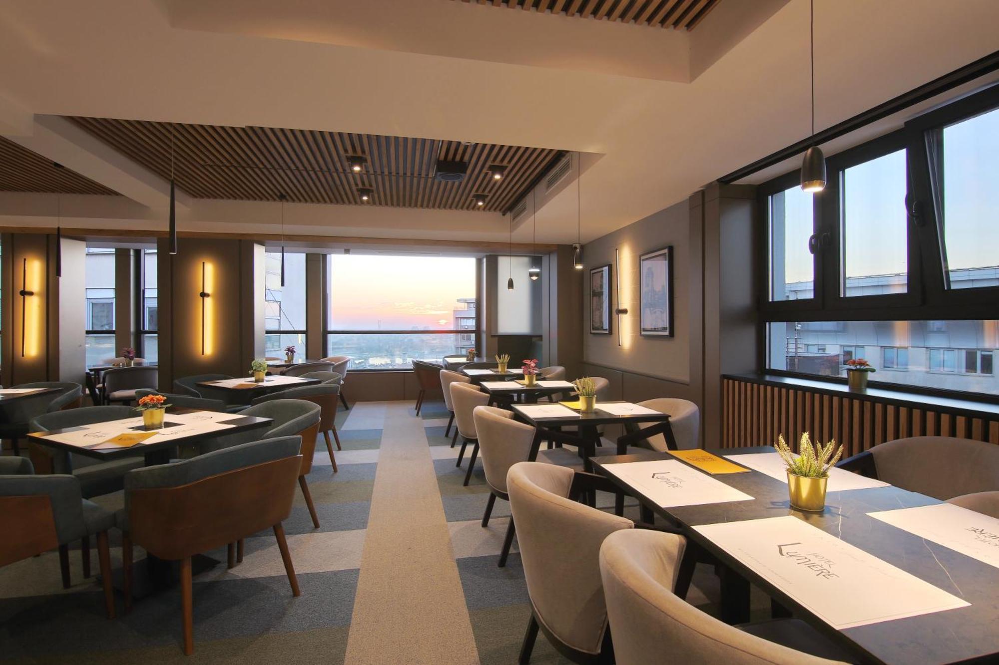 בלגרד Lumiere Hotel מראה חיצוני תמונה