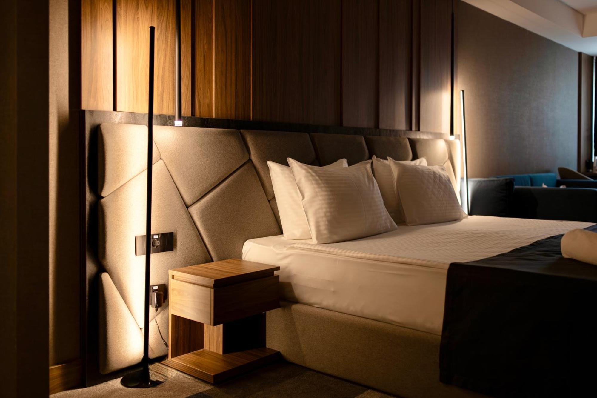 בלגרד Lumiere Hotel מראה חיצוני תמונה