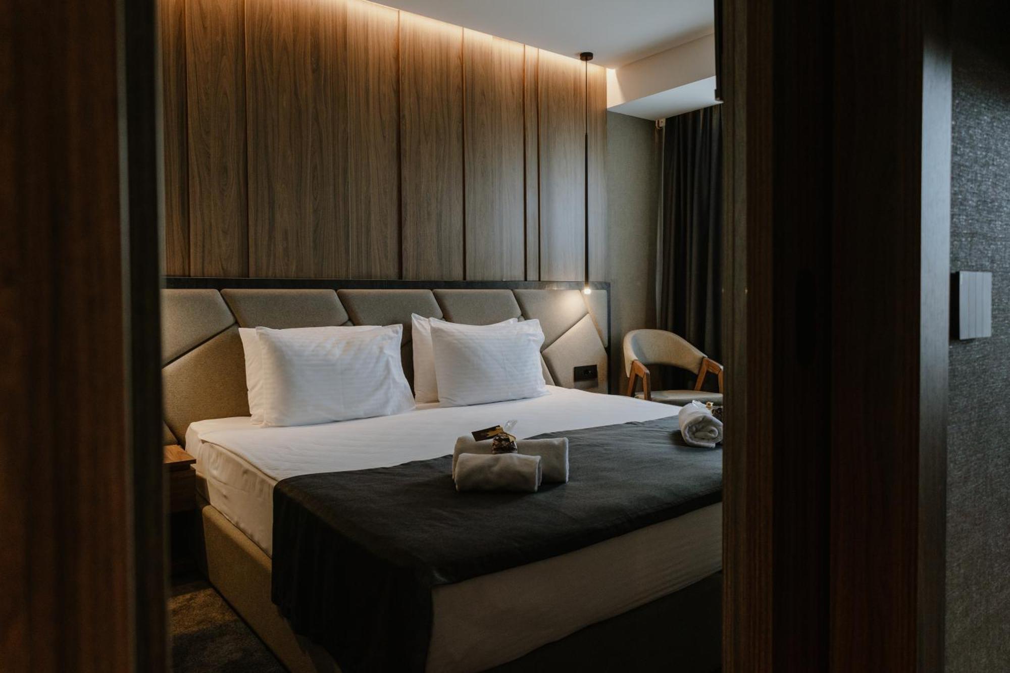 בלגרד Lumiere Hotel מראה חיצוני תמונה