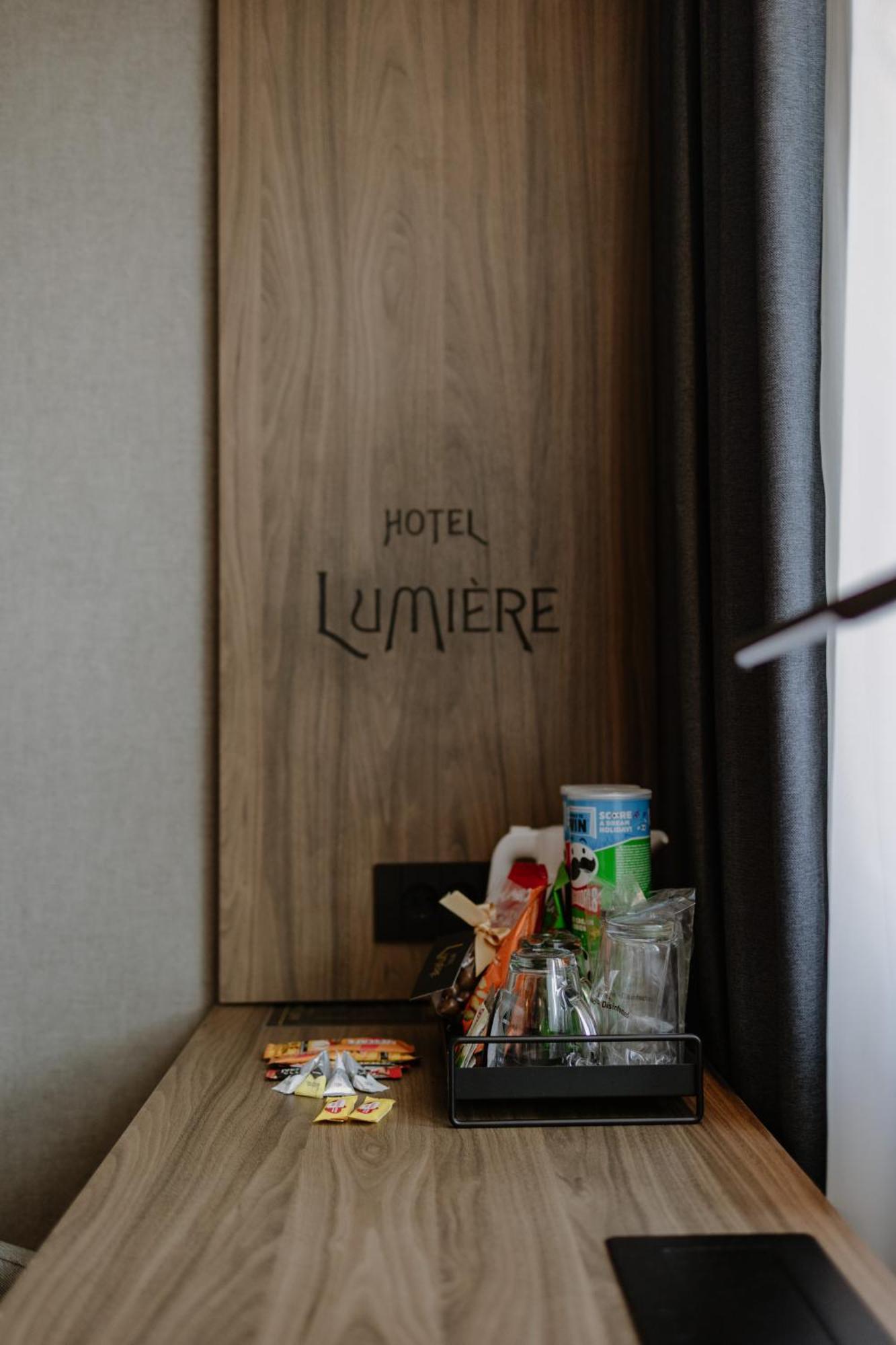 בלגרד Lumiere Hotel מראה חיצוני תמונה